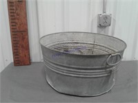 No. 2 galvanized round wash tub