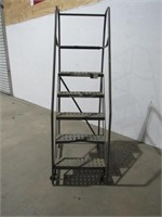 4-1/2' Rolling Step Ladder-
