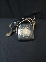 Vintage dial rotary phone