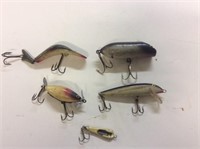 5 Vintage fishing Lures some wooden
