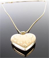 14K Yellow Gold Heart Pendant/Locket and Chain