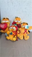 4 Vallintines Garfield stuffed animals