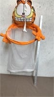 Garfield hanging laundry basket