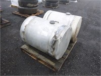 Commercial Truck Fuel Tanks (QTY 2)