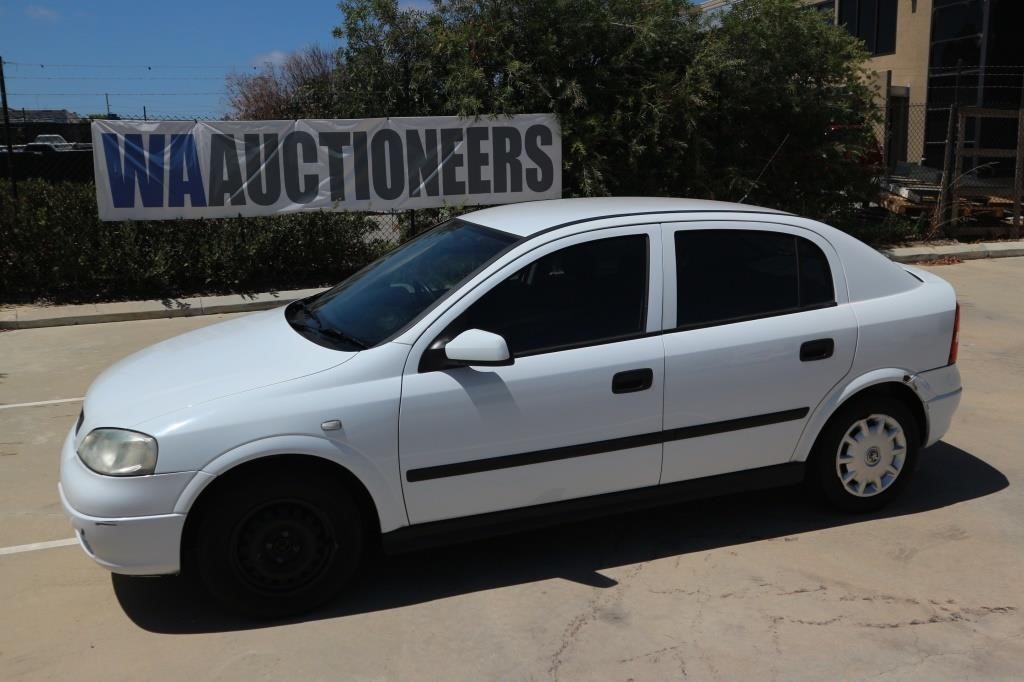 2002 Holden Astra Hatchback