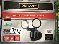 DEFIANT SECURITY LIGHT