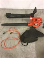 Black and Decker leaf blower with attachments