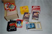 Collection of Baseball cards 89-95; 89 Topps Baseb