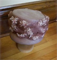 B2- Eaton's Floral Hat with Original Box