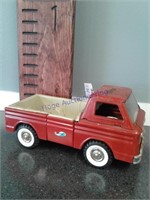 Structo red truck