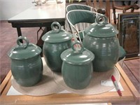 Set of 4 Green pots with lids