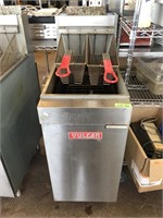 Vulcan LG300 Natural Gas Fryer