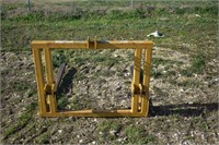 LL- 3PT HAY KING BALE LIFT