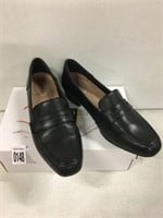 CLARKS WOMENS SHOES SIZE 8.5