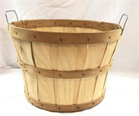 New Apple/Produce Basket Half Bushel?