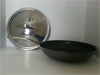 Anolon 12" Non-Stick Pan with Lid
