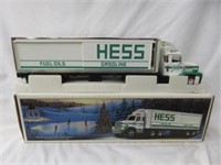 HESS GASOLINE BANK TRUCK WITH BOX 4"T X 14.5"W