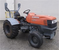 Kubota L2800 Tractor-