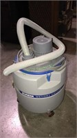 Eureka wet dry vacuum cleaner with the hose,