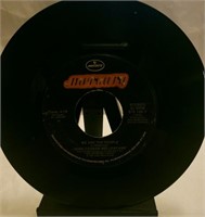 JOHN COUGAR MELLENCAMP VINTAGE VINYL MUSIC RECORD