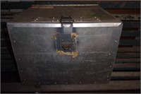 Alum crate with lid