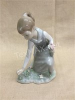 LLladro Girl Picking Flowers  Figurine