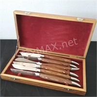 Vintage Steak Knife Set w/ Wood Case