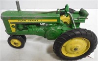 JD 620 w/ 3pt Tractor, orginal with paint chips