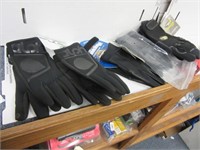 FIVE New Pairs Gloves S-M