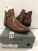REACTION WOMENS BOOTS SIZE 8.5