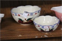 APPLE DECORATED BOWLS