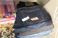 LOT OF 6 JEANS 30 X 30