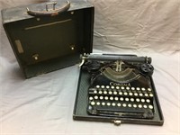 Vintage Corona Four manual typewriter