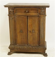 17th CENTURY SPANISH CABINET