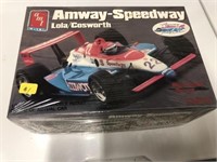 AMT Amway-Speedway Lola/Cosworth Model Kit