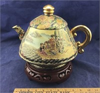 Large Ornate Satsuma Teapot on Stand