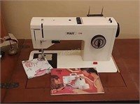 B1- Pfaff Sewing Machine & Wooden Sewing Table