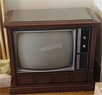 FR- Vintage Electrohome Floor TV