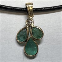 $1000 10K Emerald  Diamond Pendant