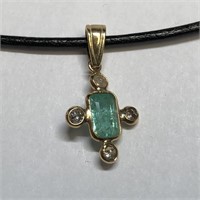 $1400 14K Emerald  Diamond Pendant