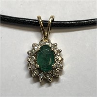 $800 14K Emerald 14 Dia Pendant
