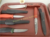 GROUP OF 4 NEW FIXED BLADE KNIVES WITH