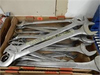 BOX OF ASSTD LARGE SIZE WRENCHES