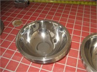 Lot of 10 7"Stainless Bowls