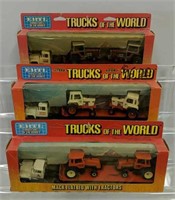 3x- Ertl Trucks of the World Hauling Sets NIP