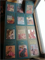 FR- Vintage Homemakers Encyclopedia Set