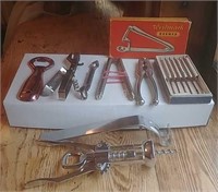 FR- Vintage Cherry Pitter & Openers