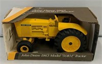 JD 5010i Tractor NIB