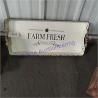 Farm Fresh tray