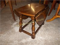 Tiger Oak Chairside Dropside Occasional Table
